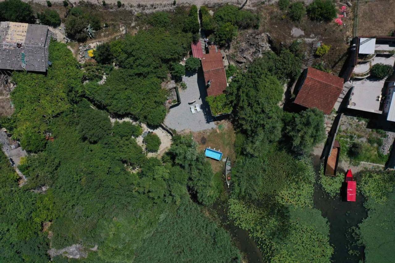 Lake House Buric Vranjina Exterior foto